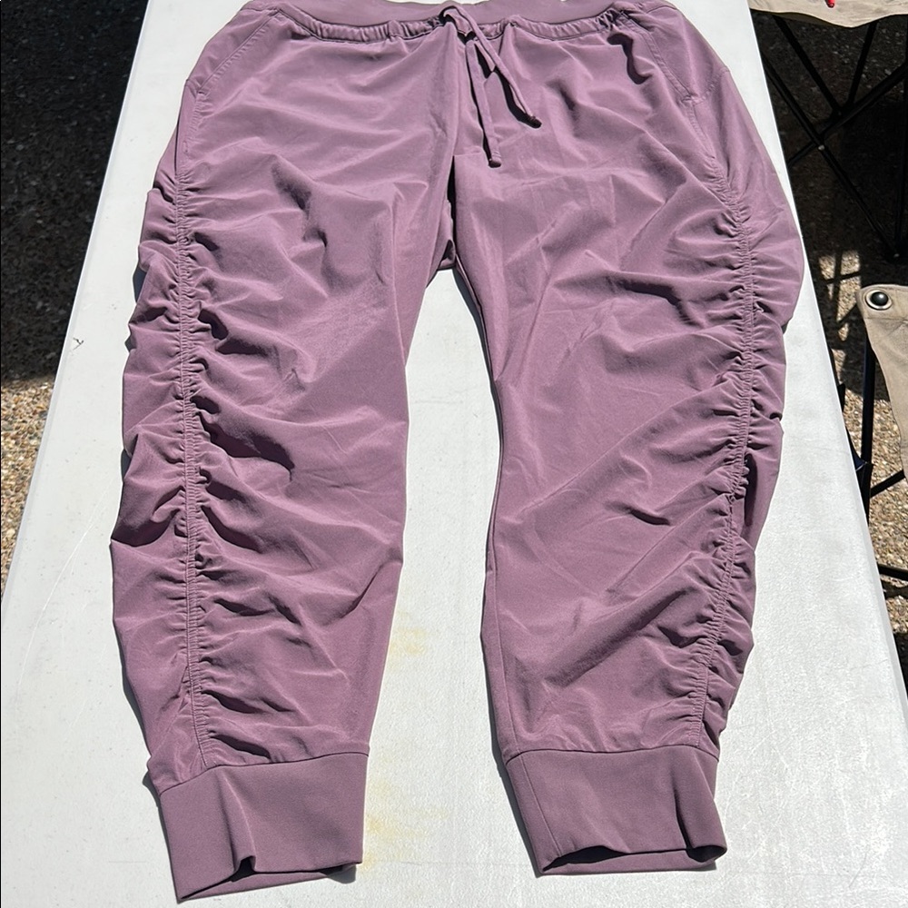 Athleta Purple Ruched Jogger Sweatpants